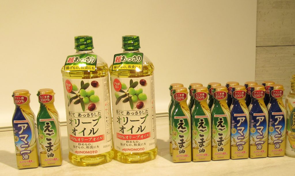 家庭用油脂市場で大きく伸長するえごま油 アマニ油を新発売 太田油脂と共同開発 食品と開発