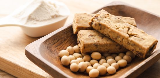 プロテインバー　シリアルバー　タンパク質　バランス栄養食
