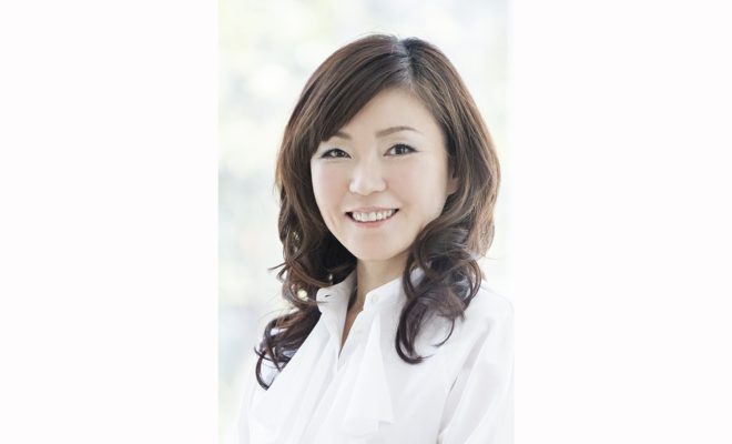 美容ジャーナリスト奈部川 貴子氏_健康産業新聞